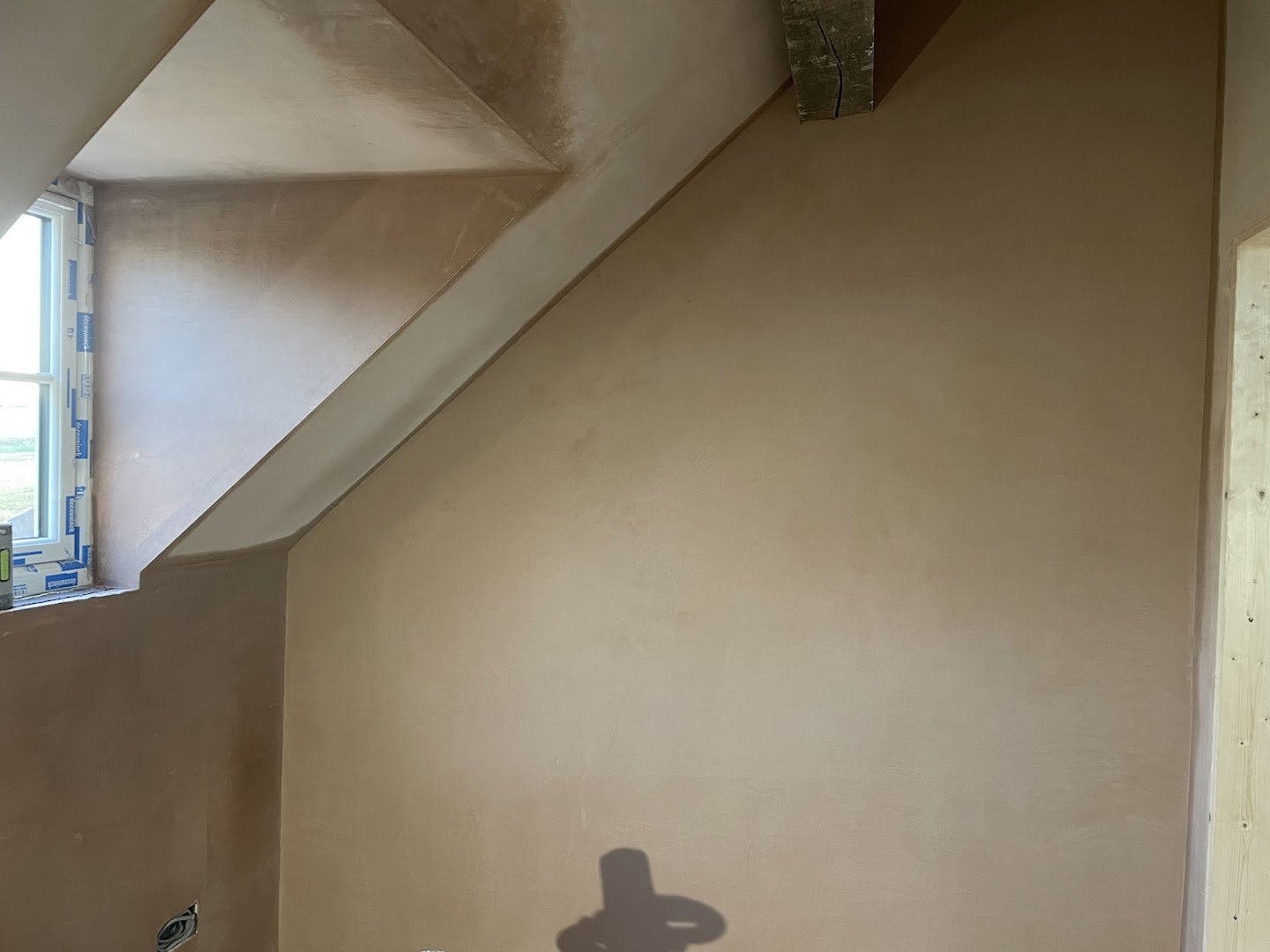 L Metcalf plastering — Photos 8