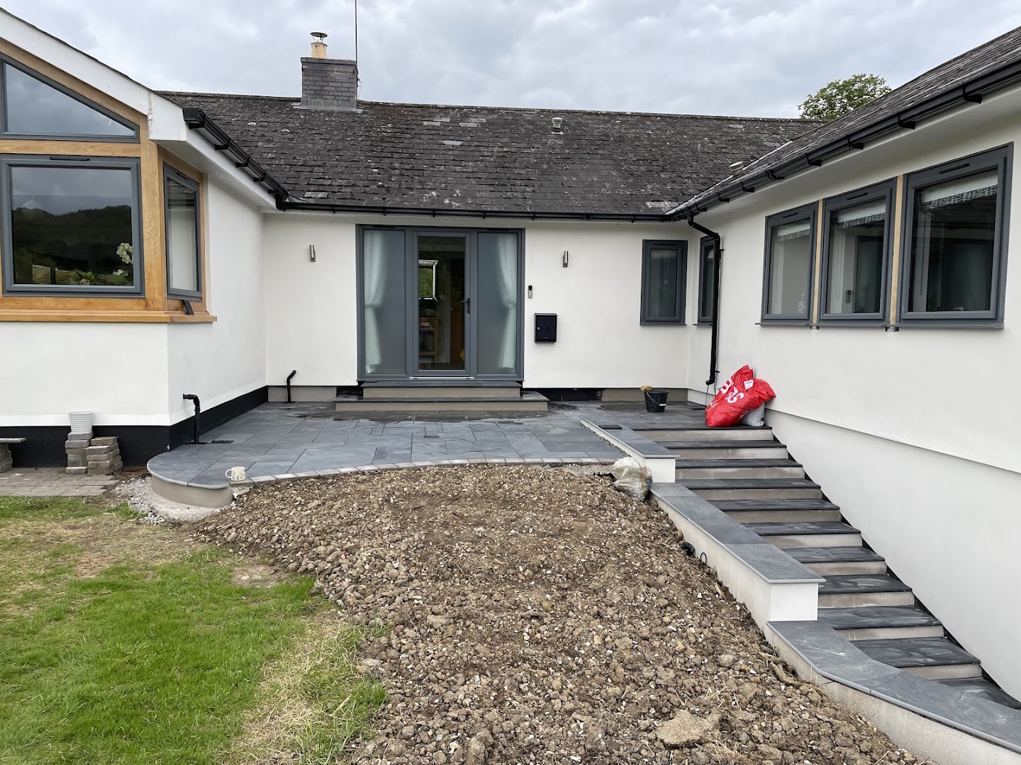L Metcalf plastering — Photos 13